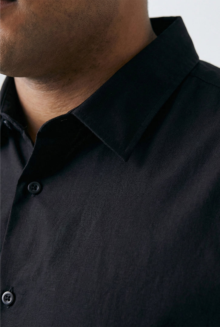 CAMISA SOCIAL PLUS SIZE BÁSICA LISA MANGA CURTA